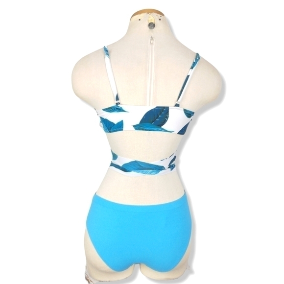 Bikini Set - Picture 5 of 10